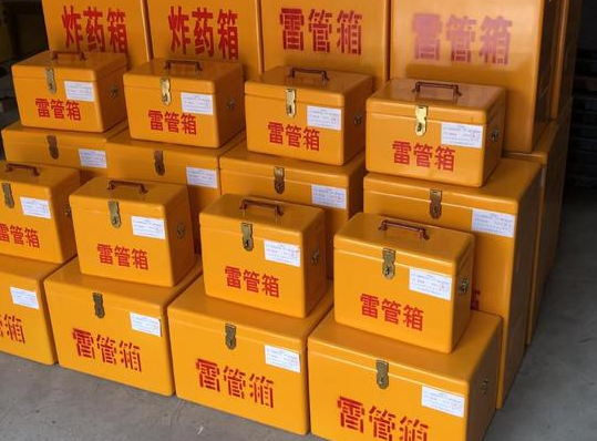 庆阳玻璃钢雷管箱的使用寿命一般是多少？