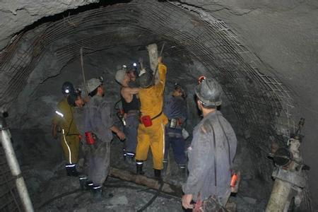 庆阳工程爆破中的危险因素分析以及应对工程爆破危险的措施